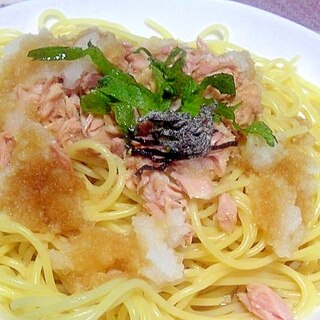 塩昆布と大葉をトッピング☆ツナ大根の和風パスタ